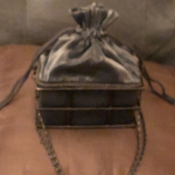 Pocketbook - Picture 5 of 7